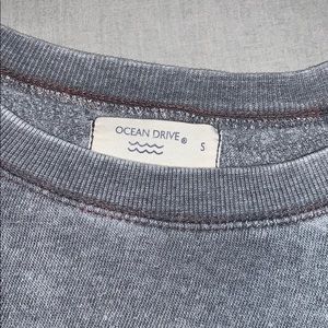 Lightweight Sweatshirt